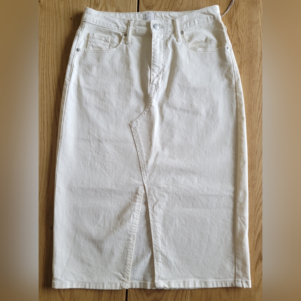 NWOT A New Day Jean Skirt